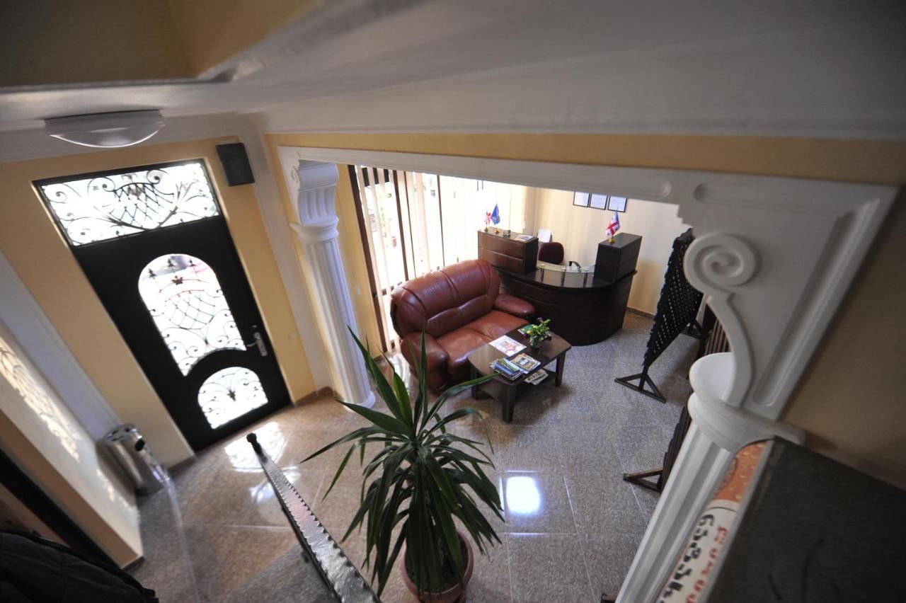 Отель Hotel Dadiani Батуми-21