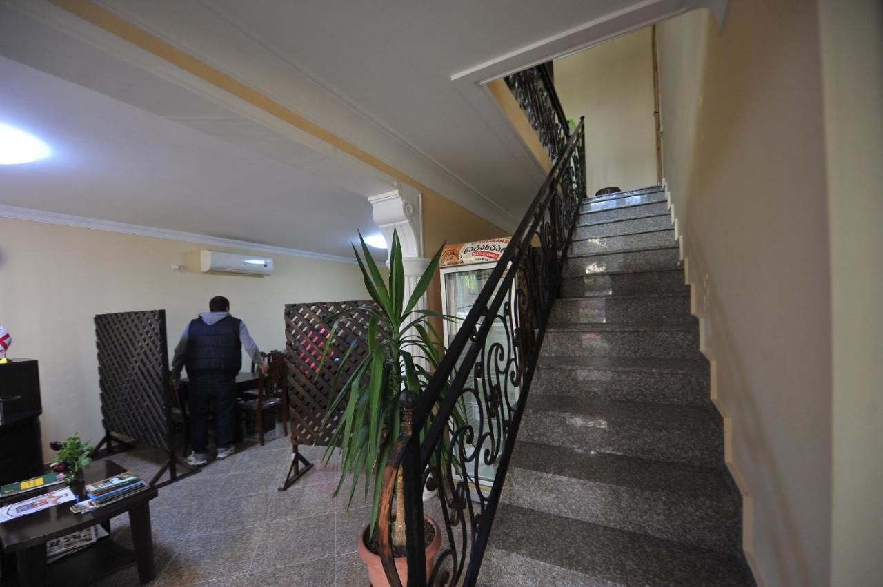 Отель Hotel Dadiani Батуми-28