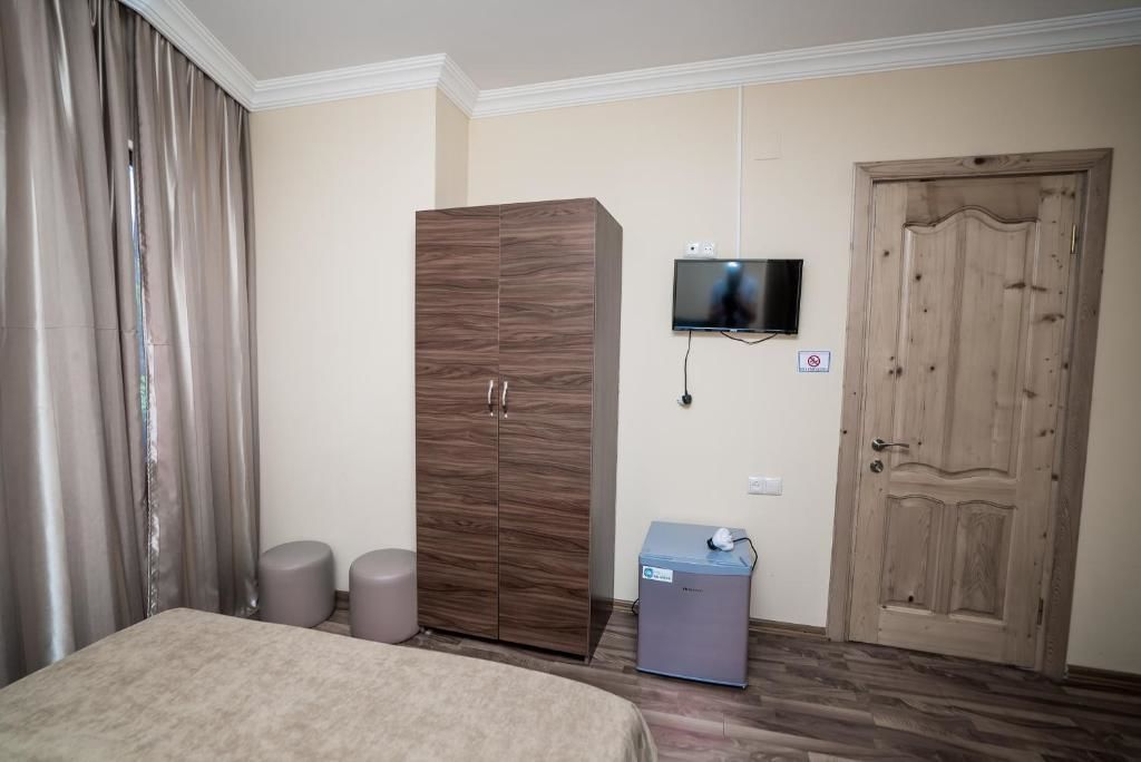 Отель Hotel Dadiani Батуми