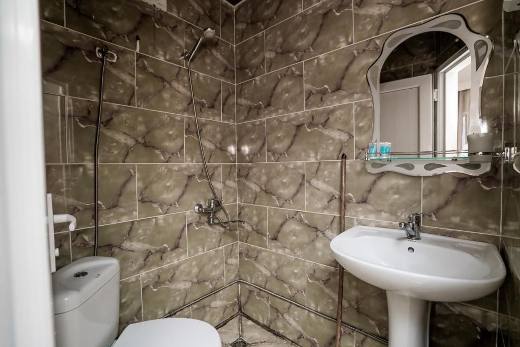 Отель Hotel Dadiani Батуми