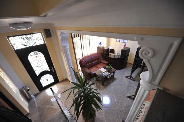 Отель Hotel Dadiani Батуми-20